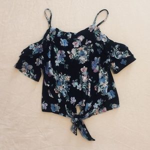 Off the Shoulders Crop Top